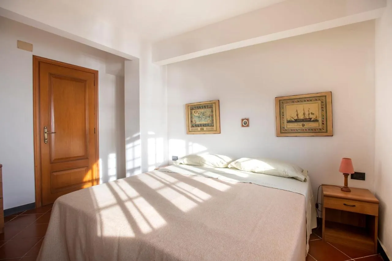 Holiday home 079 - La Villa Storica Il Vigneto 45A, 7 Minuti Dal Mare - Parcheggio Privato Gratis Moneglia