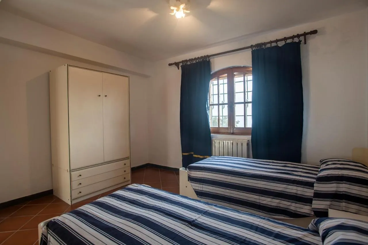 079 - La Villa Storica Il Vigneto 45A, 7 Minuti Dal Mare - Parcheggio Privato Gratis Moneglia 0*,  Italy