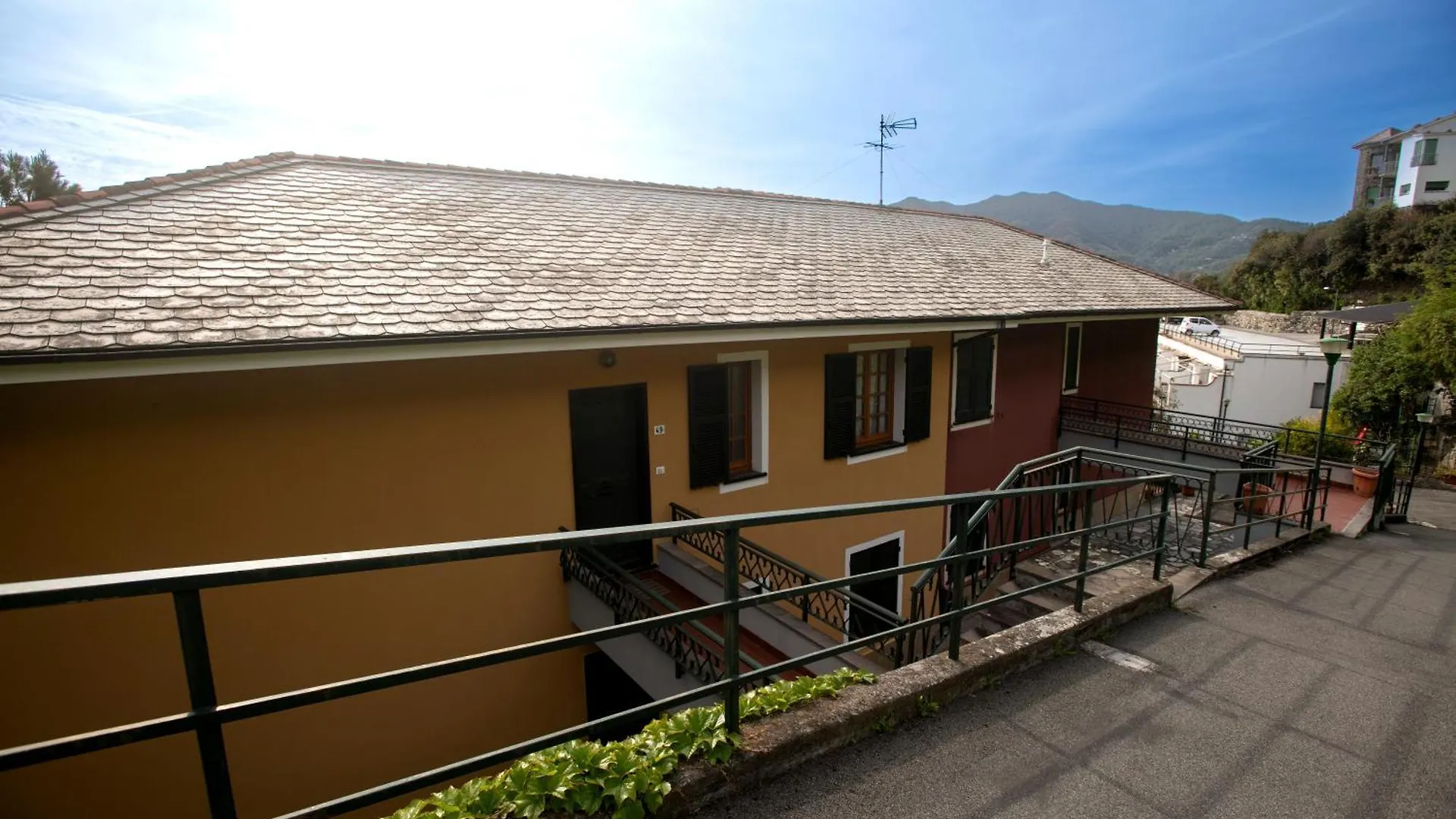 Holiday home 079 - La Villa Storica Il Vigneto 45A, 7 Minuti Dal Mare - Parcheggio Privato Gratis Moneglia